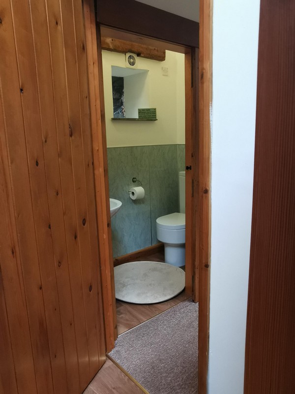 Ensuite toilet and sink in the bunkhouse